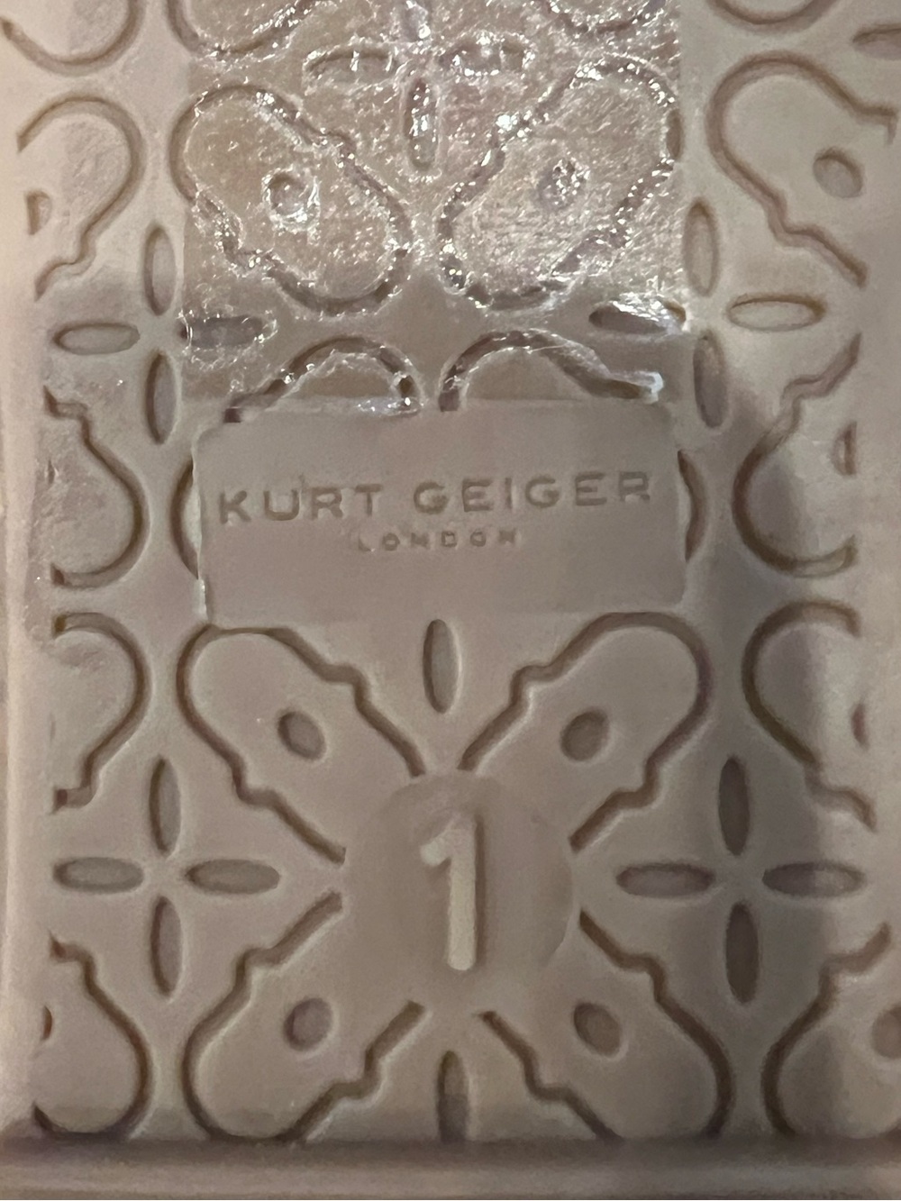 Kurt Geiger Multicolor Woven Leather Ballet Flats with Jeweled Eagle. - Picture 4 of 4